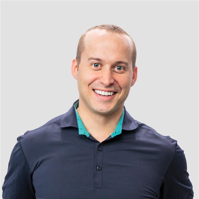 Daniel J Gill